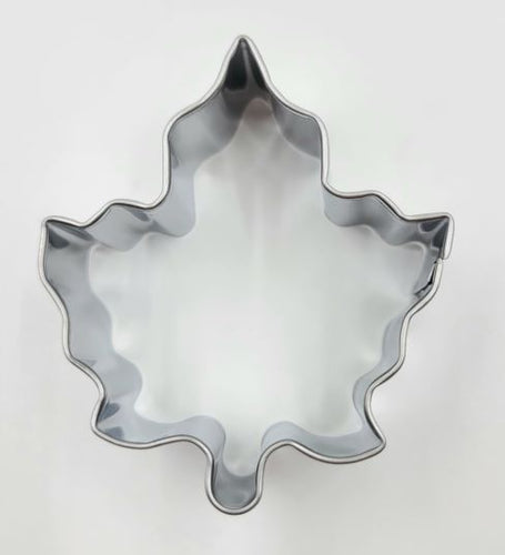 COOKIE CUTTER MAPLE LEAF 1 APPROX. 2.5
