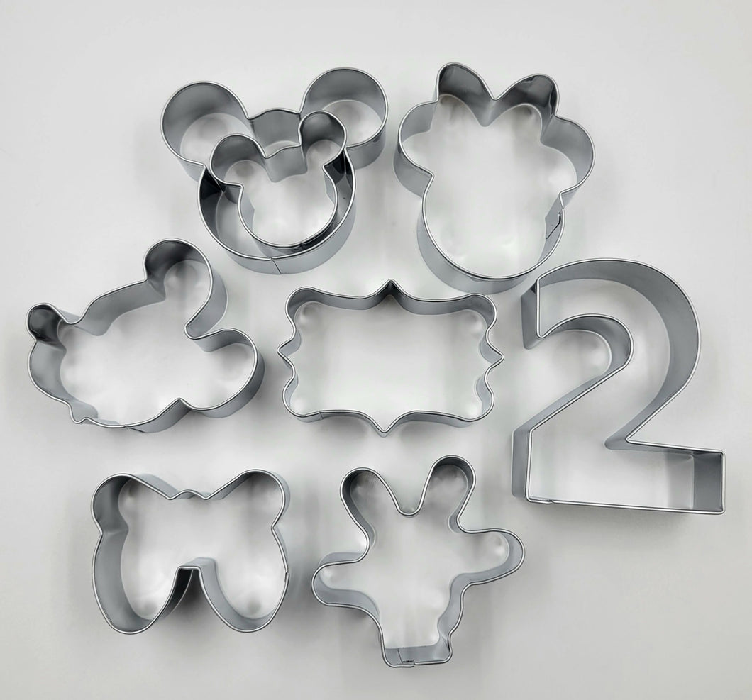 COOKIE CUTTER SET MICKEY & MINNIE MOUSE ASSORTED 8PC.