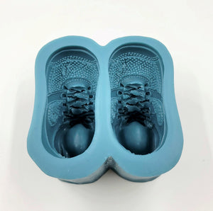 SILICONE MOLD 3D SNEAKERS APPROX. 3" 1PC.