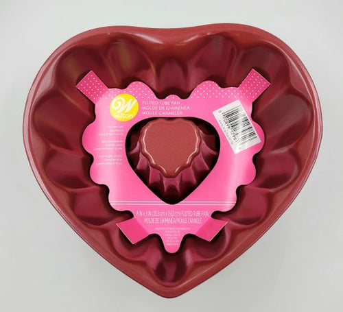 Heart-Shaped Valentine's Day Silicone Baking and Candy Mold, 12-Cavity -  Wilton