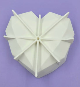 SILICONE MOUSSE MOLD GEOMETRIC HEART APPROX. 7"x6.75" 1PC.