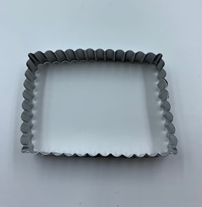 COOKIE CUTTER FLUTED RECTANGLE APPROX. 3.25"x2.25" 1PC.