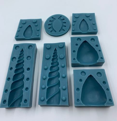 SILICONE MOLD SET UNICORN 7PC.