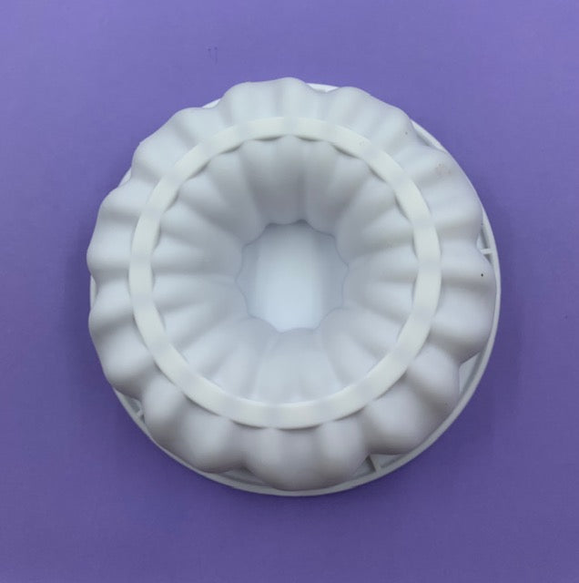 SILICONE MOUSSE MOLD ROUND GARLAND 6.5