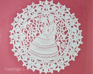 SILICONE LACE MAT 16"x4" BRIDE & GROOM 1PC.